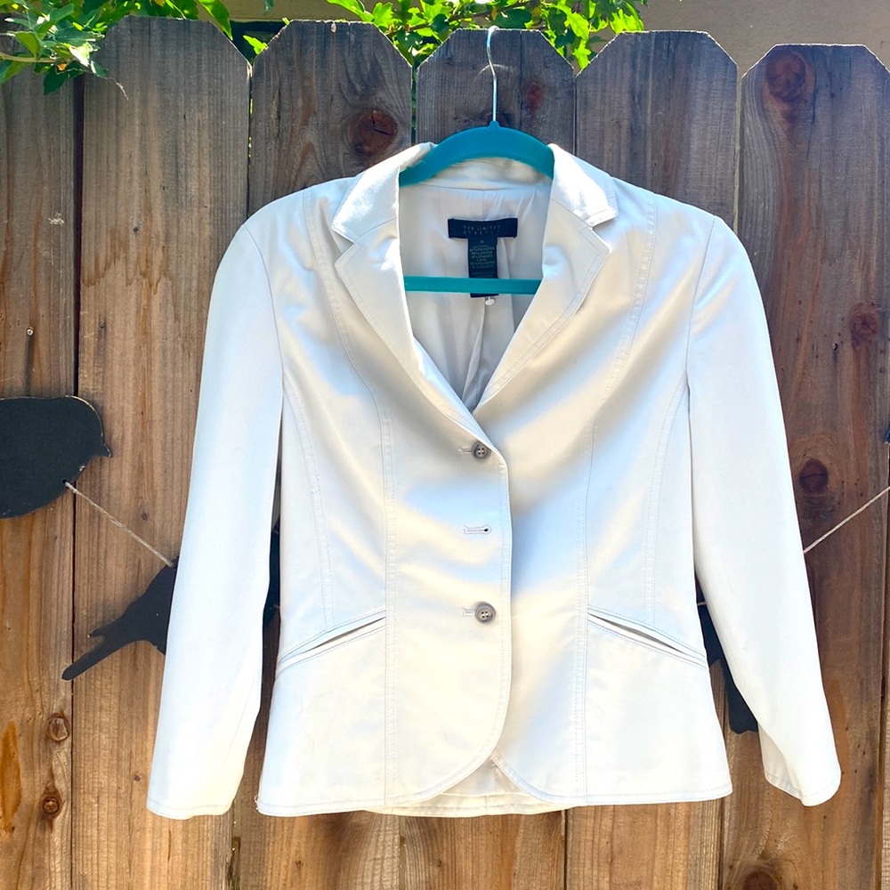 The limited suit jacket size small